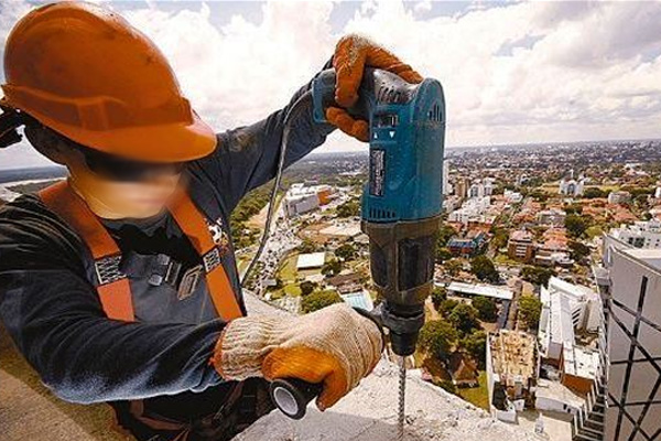 Trabajadores de la construcción Foto: Bolivia Emprende