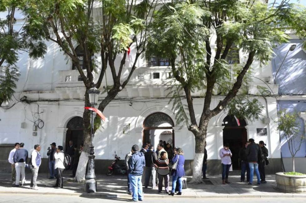 Cívicos de Tarija se sumarán a la protesta por los dos tercios en la Asamblea