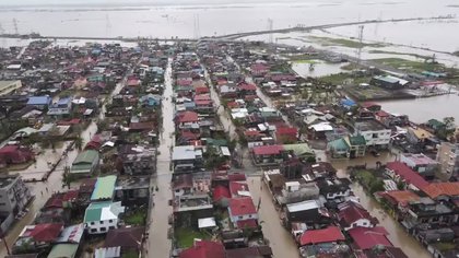 Inundaciones tras el paso de Goni en Baao,, Camarinas del Sur (OLIVER COLLINS FILMS/ via REUTERS)