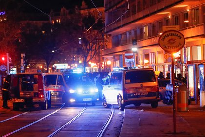 Seis ataques "aparentemente terroristas" tuvieron lugar en Viena (REUTERS/Leonhard Foeger)