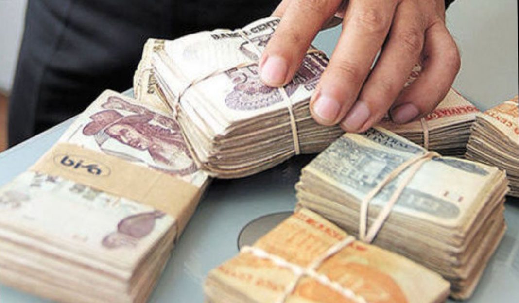 Dinero boliviano Foto de referencia