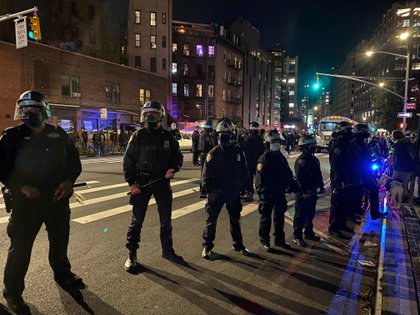 Policías desplegados en Nueva York para evitar disturbios 
