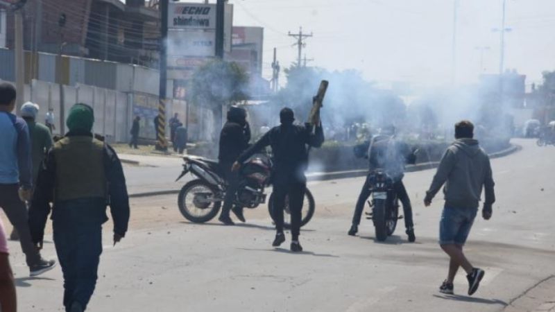 Se registran enfrentamientos entre cívicos y transportistas camino a Sacaba