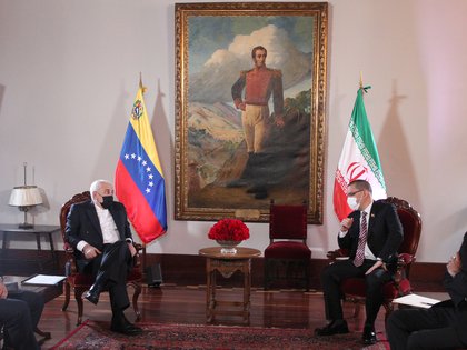 Mohammad Javad Zarif y Jorge Arreaza en Caracas, Venezuela