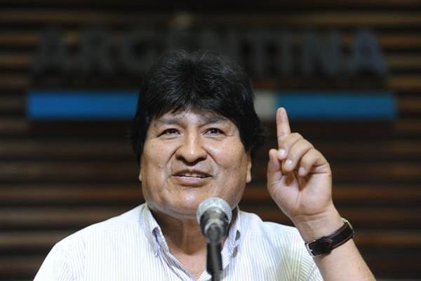 Evo Morales confirma que el lunes regresará a Bolivia desde Argentina - AP Noticias Perú