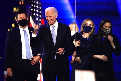 El presidente electo de EEUU, Joe Biden, durante un discurso en Wilmington, el sábado por la noche (EFE/Jim Lo Scalzo)