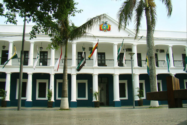Brigada parlamentaria de Santa Cruz