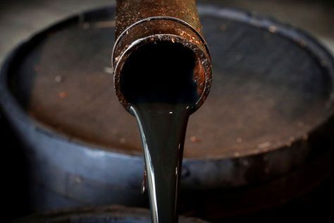 El petróleo cae tras aumento de stocks de EEUU. - El Estado Digital