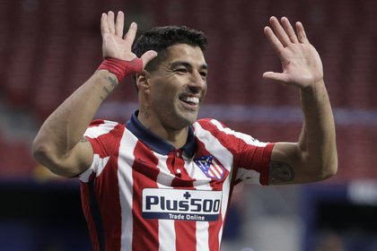 Luis Suárez debutó en el Atlético de Madrid con dos goles ante el Celta de Vigo (Reuters)