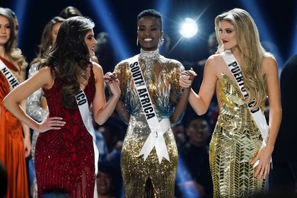 Sofía Aragón obtuvo el segundo lugar en Miss Universo 2019, solo por detrás de Zozibini Tunzi, de Sudáfrica. Madison Anderson, de Puerto Rico, quedó tercera. La gala se celebró el 8 de diciembre en Georgia, EEUU (Foto: REUTERS/Elijah Nouvelage)