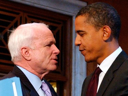Obama manifestó su admiración por John McCain "por su servicio como piloto naval y el coraje inimaginable que había mostrado durante cinco años y medio desgarradores como prisionero de guerra" y por "su sensibilidad de rebelde y esa voluntad de corcovear ante la ortodoxia del Partido Republicano". (Thewashingtonnote.com)