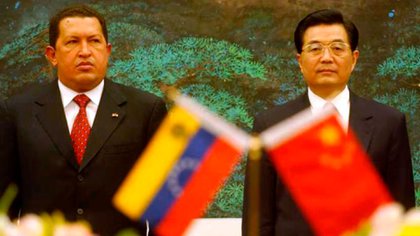 Chávez firmó múltiples acuerdos con China