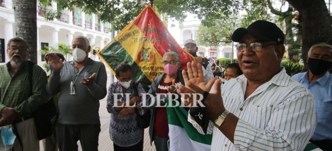 La protesta fue en la Plaza 24 de septiembre. Foto: Juan Carlos Torrejon 