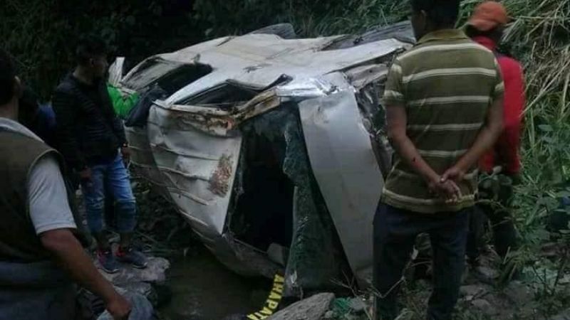 Dos personas mueren en un accidente de tránsito en Coroico