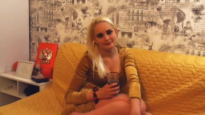 Valentina Grigórieva, falleció luego de pasar varias horas en el frío de Moscú solo con su ropa interior puesta. Su novio, la echó de su casa por cumplir un reto de YouTube durante una transmisión en vivo en su canal.