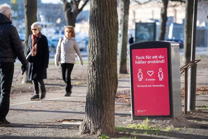 Paseos en un parque de Estocolmo (Reuters)