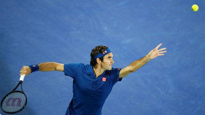 Roger Federer podría volver a jugar en el Abierto de Australia (EFE)