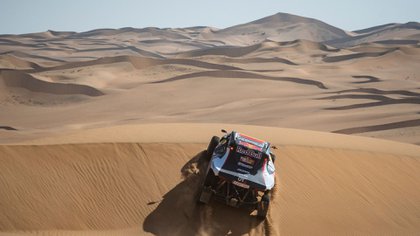 La española Cristina Gutiérrez hace historia en las dunas árabes. Foto: RB Pool