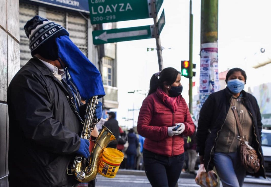 Gente caminando Foto: Alcaldía de La Paz
