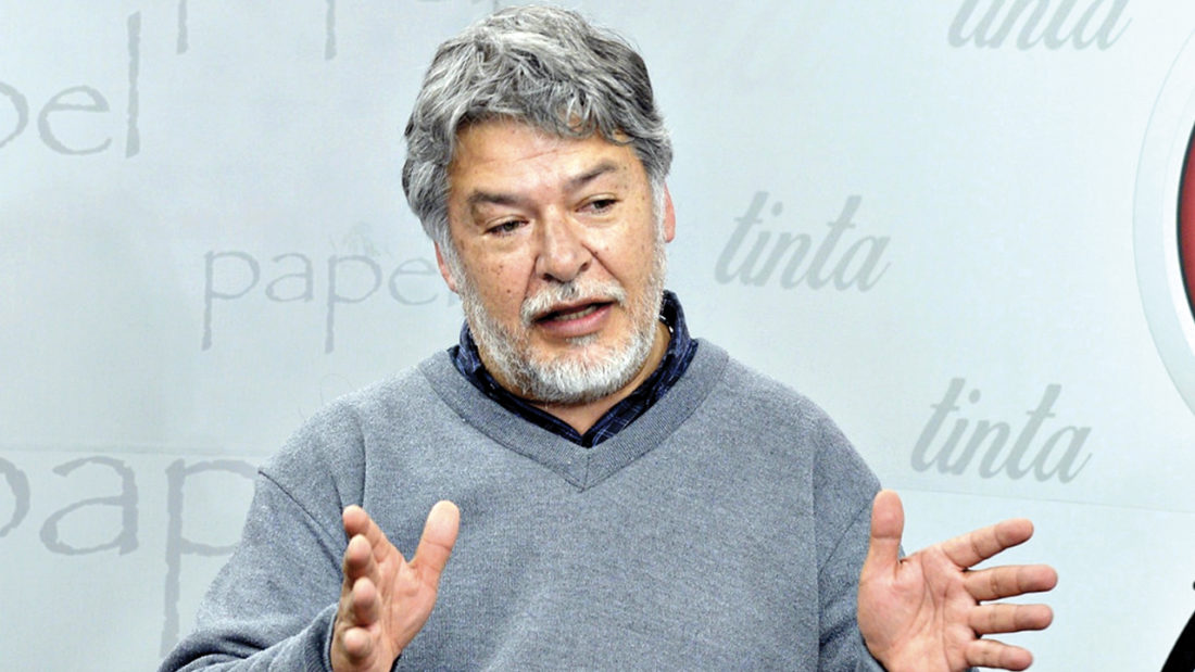 El sociólogo Juan Carlos Pinto, durante una entrevista. ARCHIVO