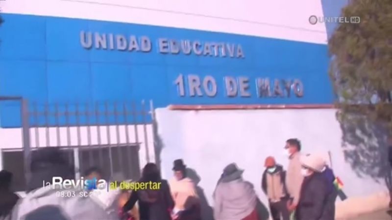 Un colegio de El Alto recibe estudiantes para el inicio del año escolar