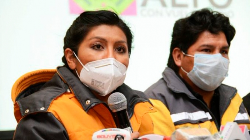 El Alto, Tarija y Santa Cruz gestionan la adquisición de 400 mil vacunas anticovid