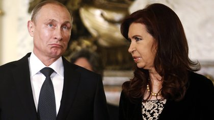 Vladimir Putin junto a Cristina Kirchner en su visita a la Argentina. Reuters