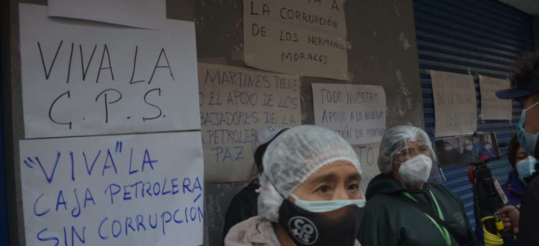 La vacunación continúa mientras los trabajadores de salud protestan en La Paz. Foto: APG