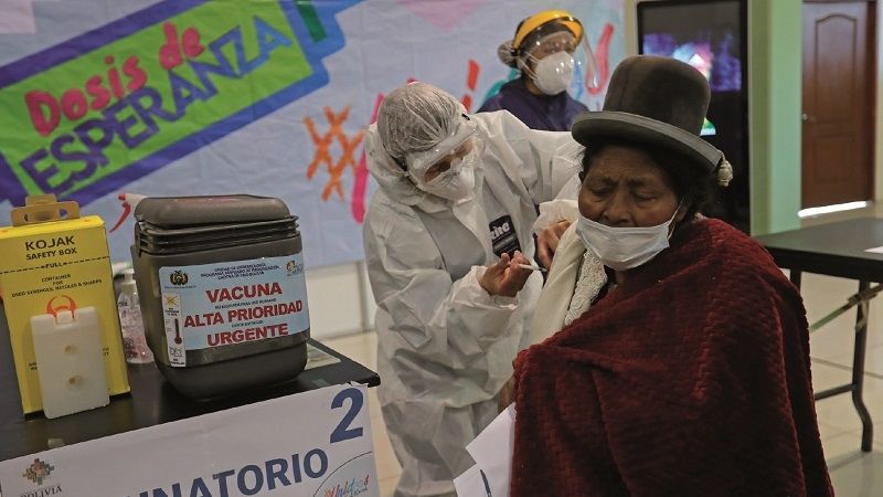 La vacunación en el departamento de La Paz se hará en 812 centros de salud