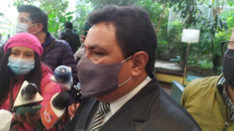 Amilcar Barral retira su candidatura a la Alcaldía de La Paz