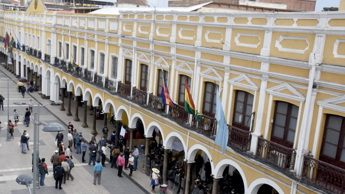 La fachada del Concejo Municipal de Cochabamba, en la Plaza 14 de Septiembre. DICO SOLÍS