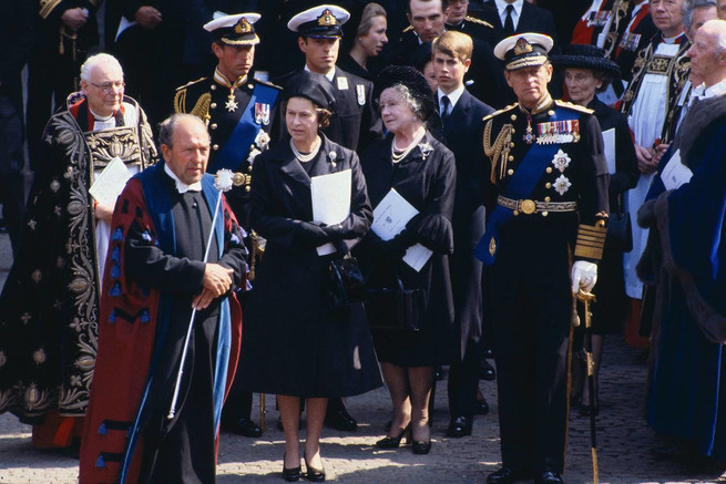 funeral lord Mountbatten, príncipe Felipe de Edimburgo, Isabel II, reina madre