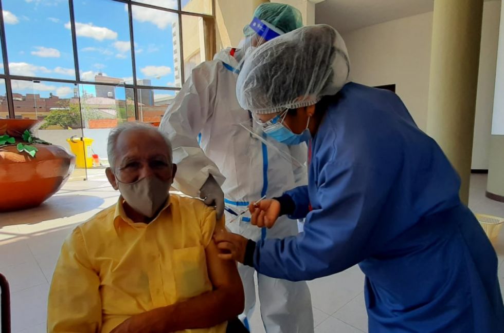 Tarija necesita 3 años para acabar vacunación Covid al ritmo actual