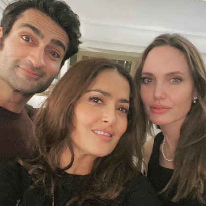 La veracruzana considera que formó un lazo de amistad con Angelina Jolie y el actor pakistaní Kumail Nanjiani