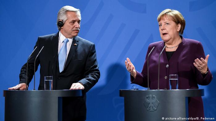 Reunión entre Fernández y Merkel en febrero de 2020.