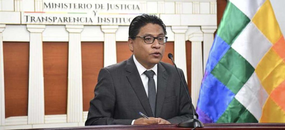 El ministro Lima dio conferencia este sábado