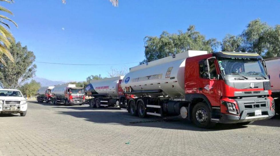 Tarija: Cisterna transportaba en su interior cerveza de contrabando