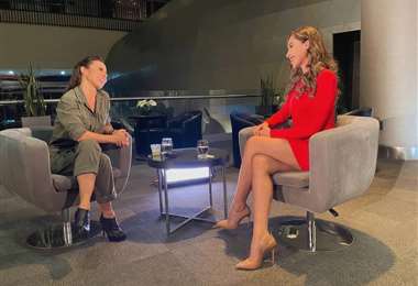 Kate del Castilo en entrevista con Denisse Quiroga