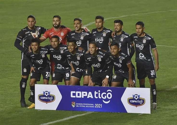 Este fue el equipo de Real Santa Cruz que empató ante Bolívar en la pasada fecha. 