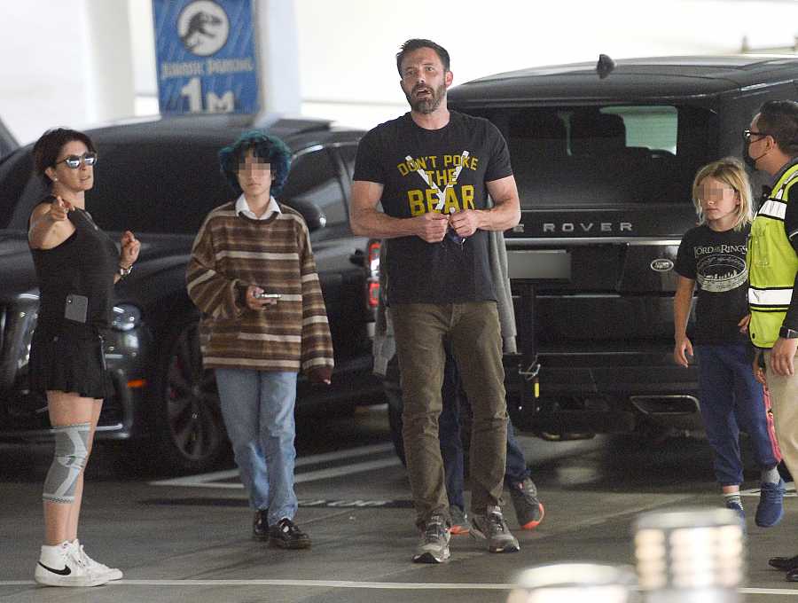 Ben Affleck con los hijos de Jennifer López en Los Angeles