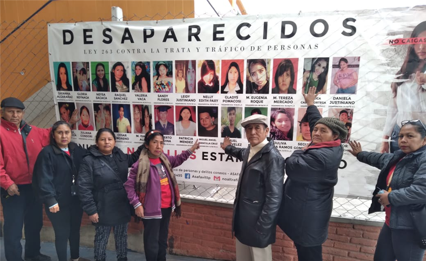Familiares de desaparecidos esperan encontrar a sus seres queridos. Foto. Jessica Vega