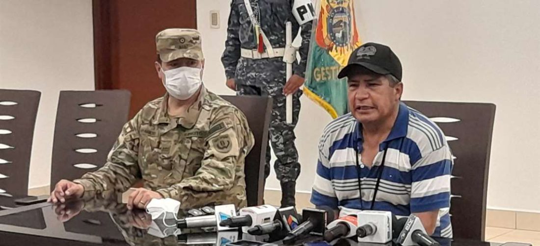 El ministro de Defensa anunció que se enviará otro Super Puma a la Chiquitania.