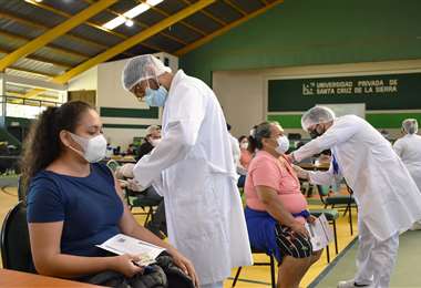 Punto de vacunación en Santa Cruz