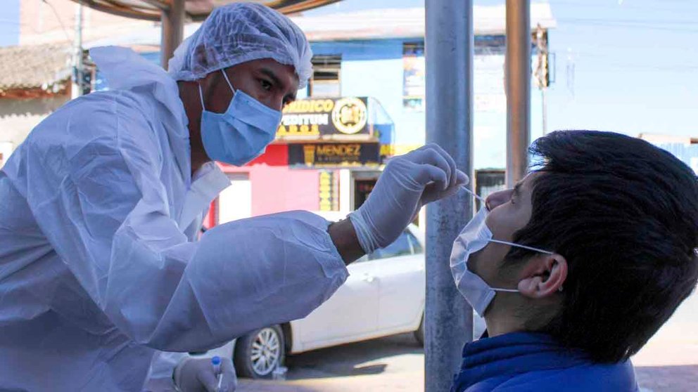 Realizan prueba antígeno nasal en Sacaba. FOTO: Alcaldía de Sacaba