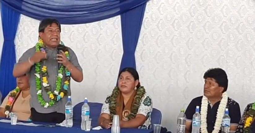 El Vicepresidente y Evo Morales compartieron la testera en Cochabamba