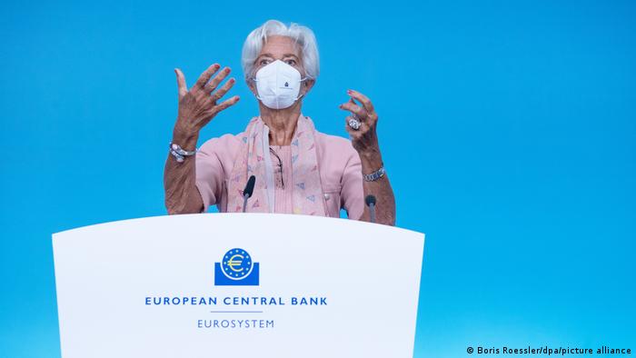 Frankfurt/Main, Deutschland | Pressekonferenz der EZB - Christine Lagarde