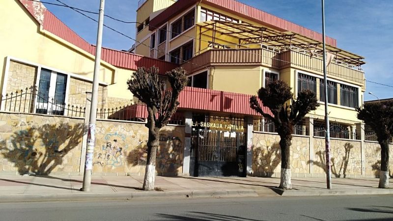 Muere una de las 77 personas contagiadas con covid en un asilo de Oruro