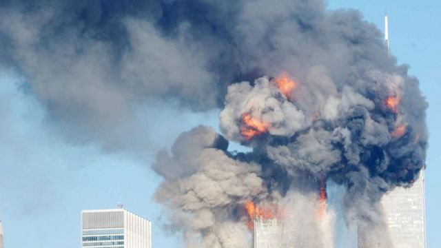 Torres Gemelas en llamas el 11 de setiembre de 2001.