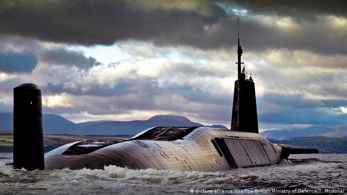 Submarino nuclear Venganza de fabricación británica, aquí en la base escocesa de Faslane-on-Clyde el 18 de julio de 2017.