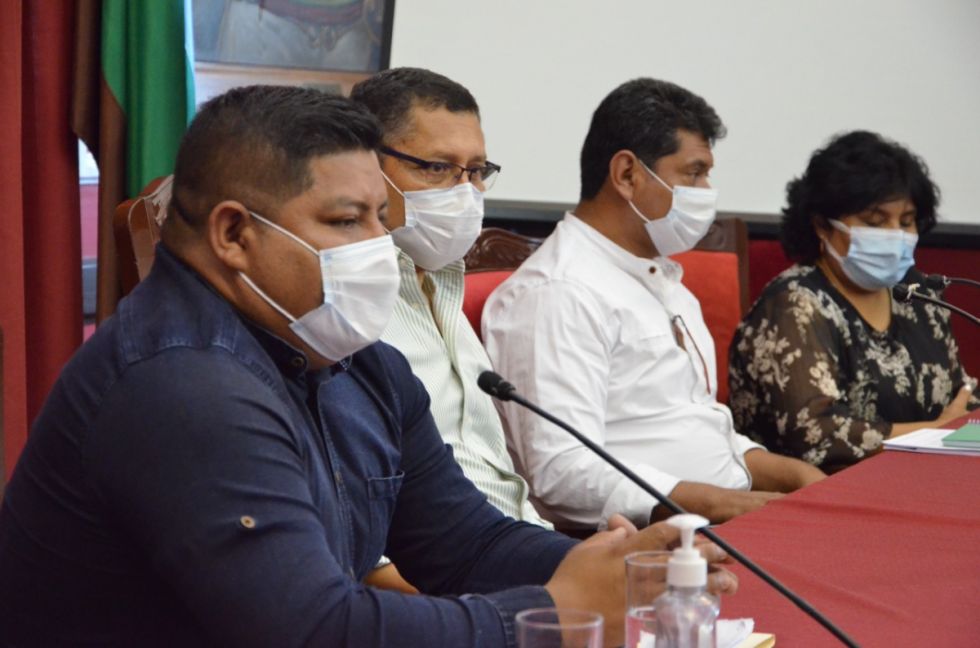 En Yacuiba retomarán el dialogo por el IDH, Montes descarta deuda